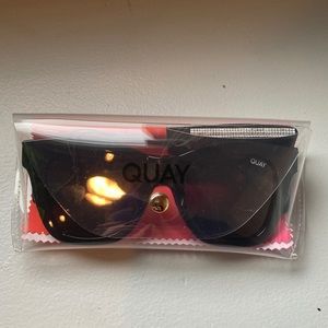 Quay glasses - new with tags